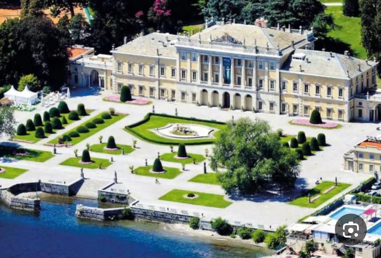 Lora Luxury House Lejlighed Como
